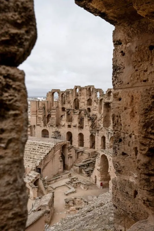 حضور مؤتمر الجم شخصيًا، أفريل 2026